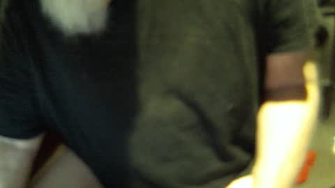 Snapshot of yellowsnakes chatting on 01/15/26, 03:00 . y e l l o w s n a k e s . online show from 01/15/26, 03:00