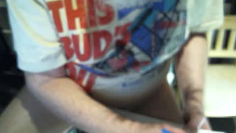 Snapshot of yellowsnakes chatting on 02/25/26, 07:29 . y e l l o w s n a k e s . online show from 02/25/26, 07:29