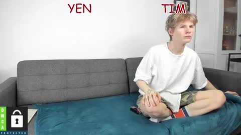 Yen online show from 12/23/25, 06:33