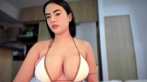 yenifer016 online show from 03/09/26, 02:26