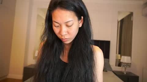 yennstar online show from 04/21/26, 02:51