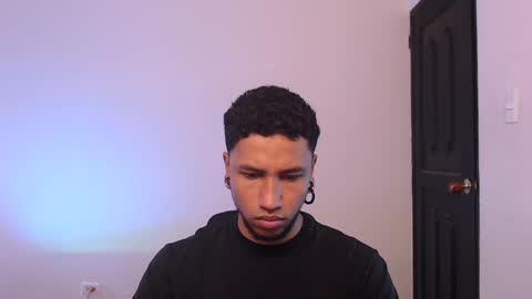 Yeff ind. model  online show from 01/08/25, 06:20