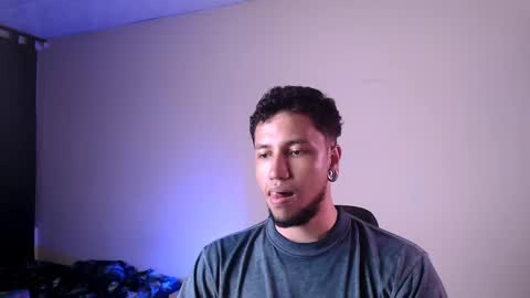 Yeff ind. model  online show from 03/03/25, 02:26