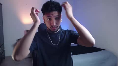 Yeff ind. model  online show from 11/22/25, 12:09