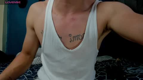 yervi_1994 online show from 03/27/26, 04:29