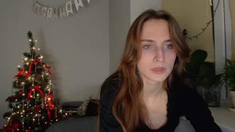 Snapshot of yes_to_heaven chatting on 12/11/24, 09:34 Zoe online show from 12/11/24, 09:34