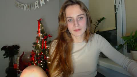 Snapshot of yes_to_heaven chatting on 12/27/24, 09:54 Zoe online show from 12/27/24, 09:54