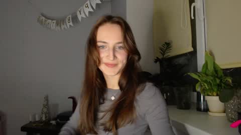 Snapshot of yes_to_heaven chatting on 02/07/25, 09:48 Zoe online show from 02/07/25, 09:48