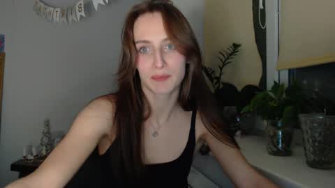 Snapshot of yes_to_heaven chatting on 02/12/25, 09:11 Zoe online show from 02/12/25, 09:11