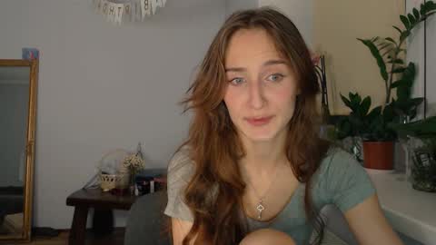 Snapshot of yes_to_heaven chatting on 10/25/25, 08:36 Zoe online show from 10/25/25, 08:36