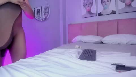 Snapshot of yess__daddy chatting on 02/07/25, 08:53 yess__daddy online show from 02/07/25, 08:53