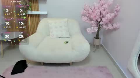 Snapshot of yess__daddy chatting on 09/12/25, 11:32 yess__daddy online show from 09/12/25, 11:32