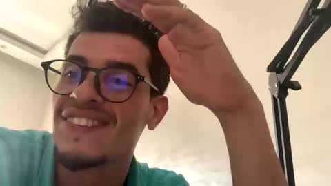 yessama online show from 09/12/25, 09:20