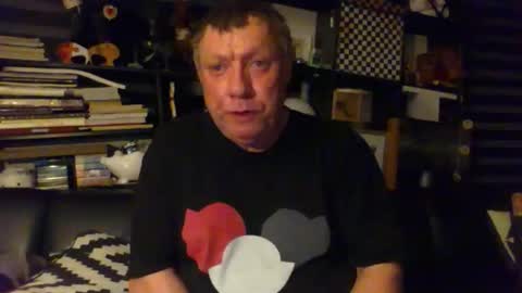 Snapshot of yessex247 chatting on 05/20/26, 01:01 yessex247 online show from 05/20/26, 01:01