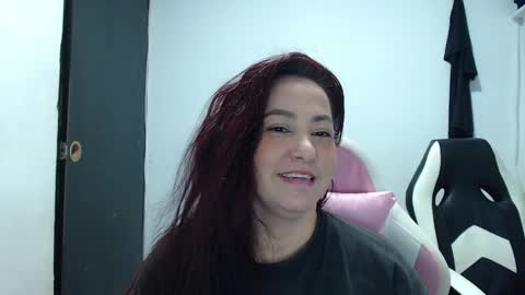 yessica and andres online show from 02/02/25, 07:20