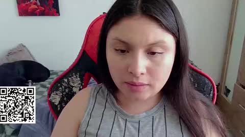 yessica_gomez01 online show from 03/19/26, 08:46