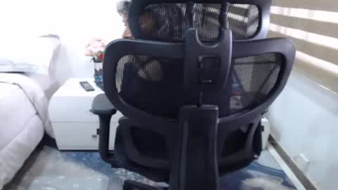 jessy online show from 06/07/26, 07:50