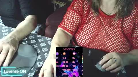 yessirprincesspet online show from 10/12/25, 03:38