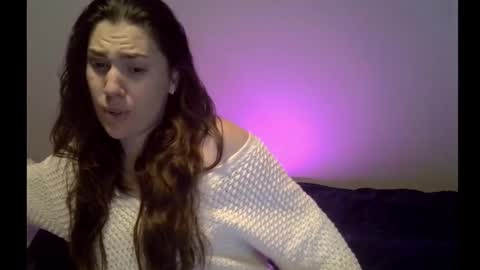 Kira online show from 01/10/26, 06:31