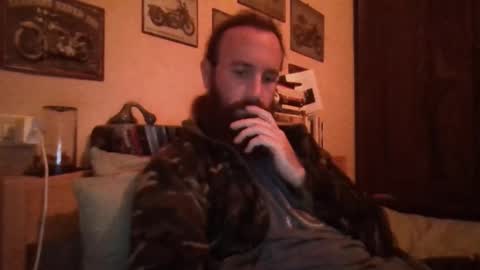 yeti_92 online show from 12/01/25, 05:40