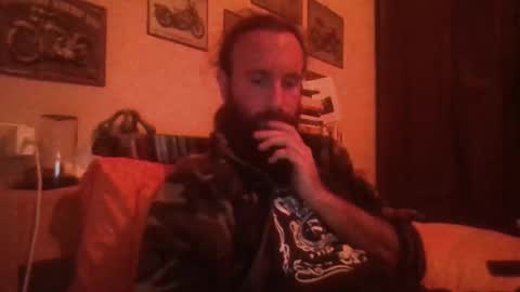 yeti_92 online show from 12/18/25, 05:52