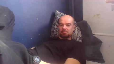 Snapshot of yewloo chatting on 02/16/25, 09:59 yewloo online show from 02/16/25, 09:59