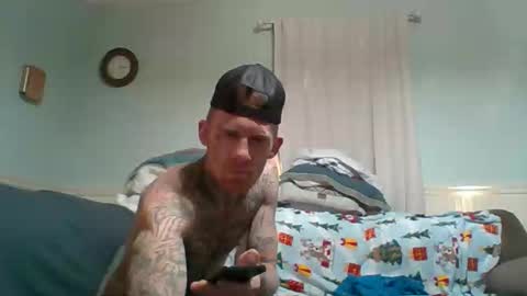 Snapshot of yfwb69xxx chatting on 12/18/25, 07:03 yfwb69xxx online show from 12/18/25, 07:03