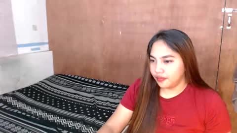 yhang_slut online show from 12/08/24, 01:46