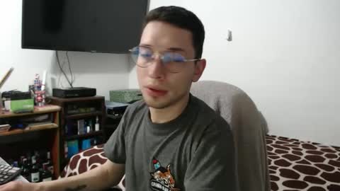 yinmao08 online show from 02/19/26, 12:50