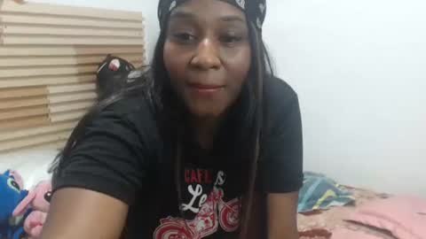 Snapshot of yirily chatting on 02/25/26, 06:01 yirily online show from 02/25/26, 06:01