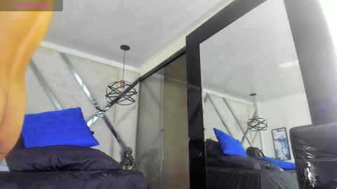 Yiyo online show from 02/20/25, 10:37