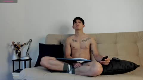 Snapshot of yizus_bonz chatting on 09/11/25, 10:43 yizus_bonz online show from 09/11/25, 10:43