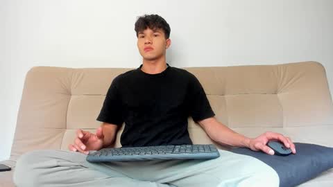 yizus_bonz online show from 03/19/26, 09:41