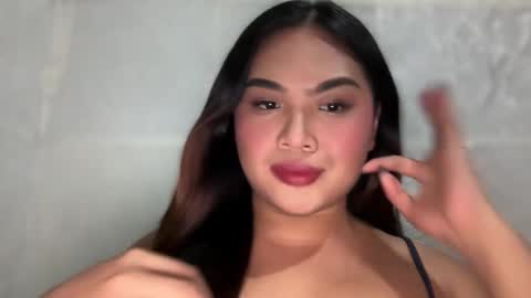 yllana love online show from 02/09/26, 11:58