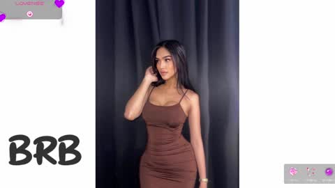 ylonagrae online show from 12/28/24, 12:13