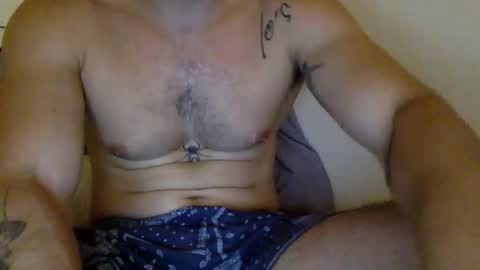 Snapshot of yngspaniard chatting on 10/14/25, 06:20 yngspaniard online show from 10/14/25, 06:20