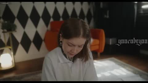 ynnenbrynn online show from 04/24/26, 06:38