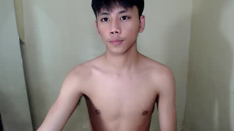 ynotyu online show from 11/25/25, 03:56