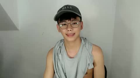 ynotyu online show from 04/20/26, 05:26