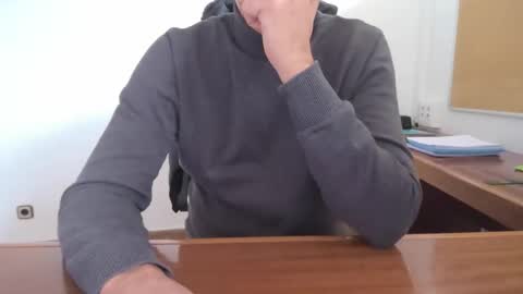 Yo47 online show from 12/04/25, 02:26