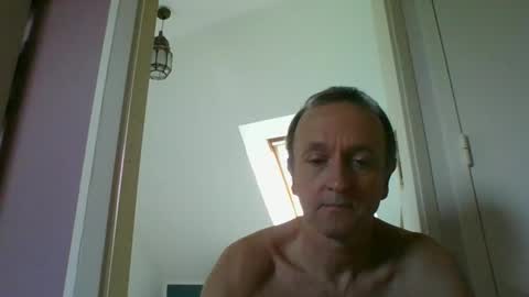 Yoann online show from 09/24/25, 07:33