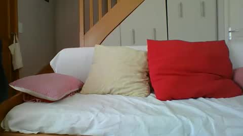 Yoann online show from 04/21/26, 01:17