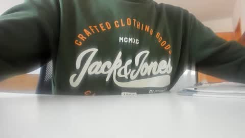 yoda130305 online show from 09/18/25, 03:47