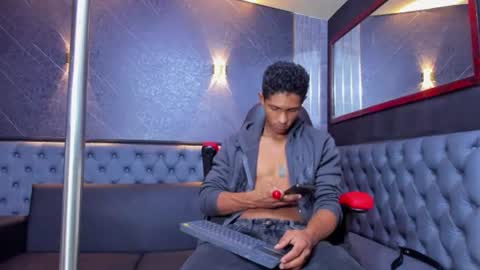 Snapshot of yoel_blessed chatting on 06/18/26, 11:14 Yoel online show from 06/18/26, 11:14