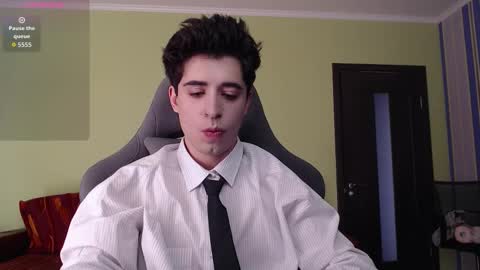 yofukashi online show from 10/18/25, 08:04