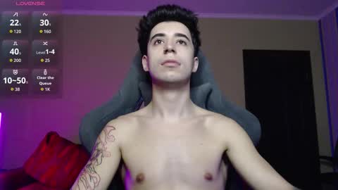 yofukashi online show from 11/26/25, 03:13