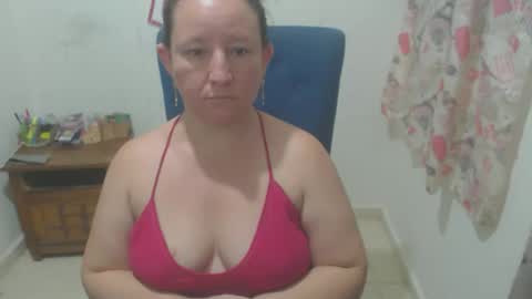 Snapshot of yohis_kiut25 chatting on 02/20/26, 06:26 yohis online show from 02/20/26, 06:26