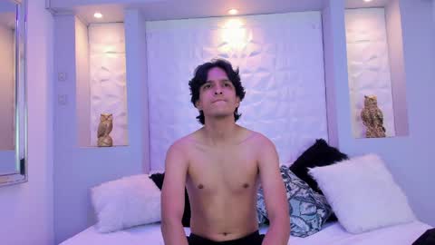 Snapshot of yoiirchi chatting on 04/08/26, 06:30 Yoiirchi online show from 04/08/26, 06:30