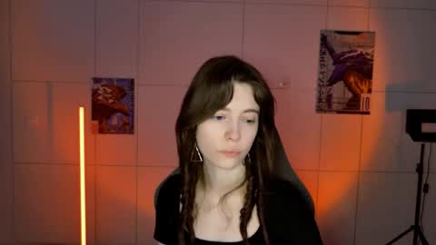 Snapshot of yoka_paradoxxx chatting on 10/15/25, 05:40 yoka_paradoxxx online show from 10/15/25, 05:40