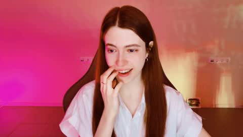 yoka_paradoxxx online show from 02/14/26, 09:17